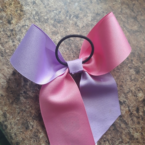 Customized Hair bow - Picture 2 of 2